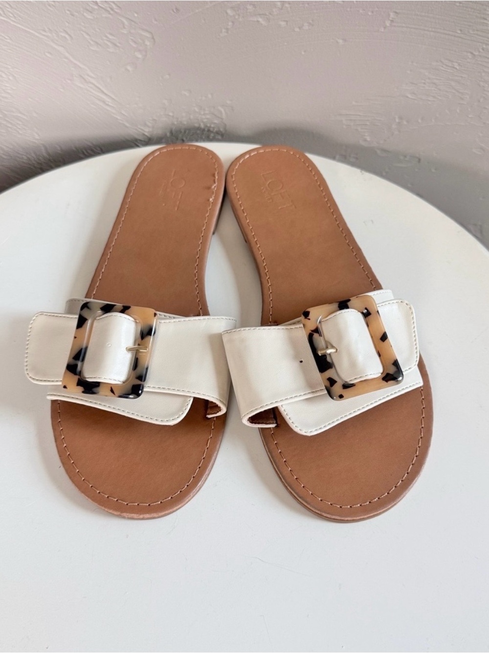 Size 10 LOFT White Slide Sandals with Tortoiseshell Buckle